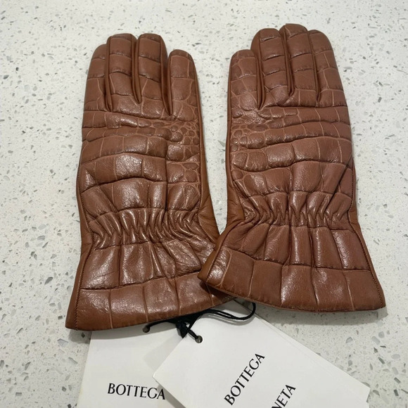 Bottega Venetia Womans Authentic Leather Gloves Carmel Croc Embossed Size 7 NWT - Picture 2 of 8